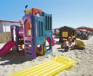 hotellevante.unionhotels en offer-with-entry-to-the-park-or-beach-service-hotel-pinarella-di-cervia 013