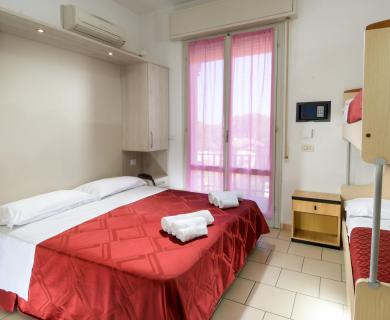 hotellevante.unionhotels fr special-week-end-d-ouverture-avec-billet-pour-mirabilandia 012