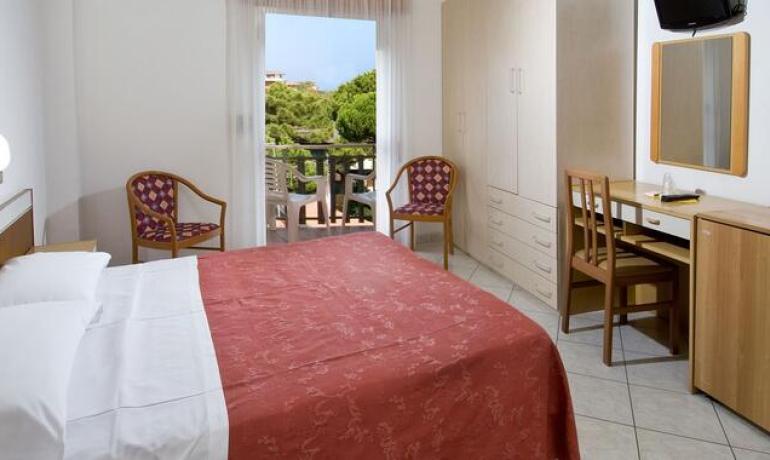 hotellevante.unionhotels de juni-ferien-im-hotel-am-meer-an-der-romagna-riviera-pinarella-di-cervia 020