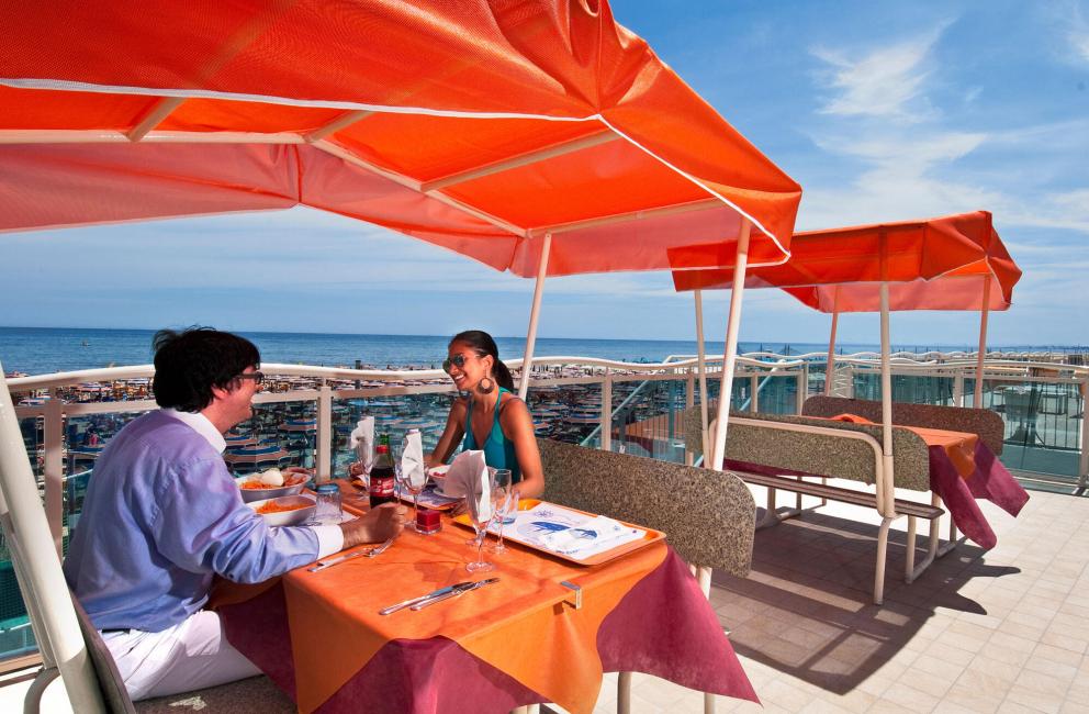 hotellevante.unionhotels fr offre-septembre-bord-de-mer-a-l-hotel-levante-a-pinarella-di-cervia 007